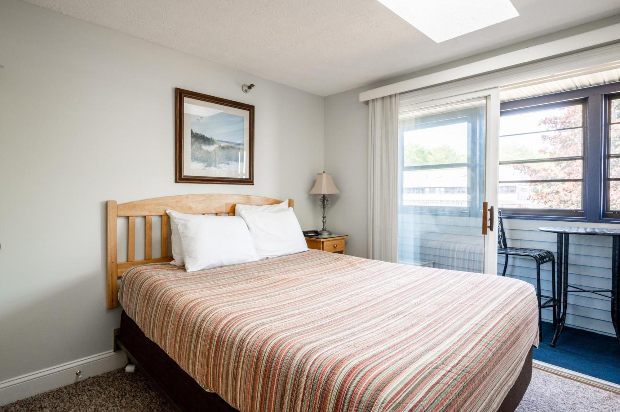 Nautical Mile Resort Wells Ngoại thất bức ảnh